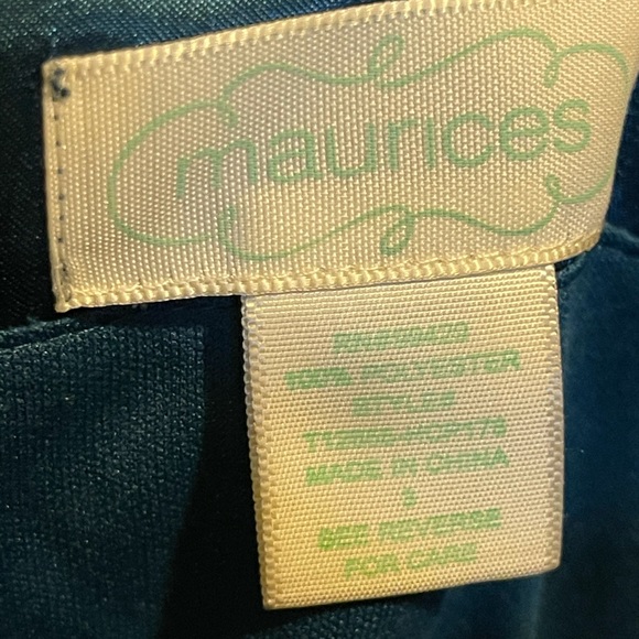 Top - Picture 2 of 2